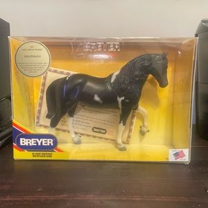 1997 BREYER FALL SHOW HORSE DESPERADO PASO FINO  BRED STALLION  #700297-NIB